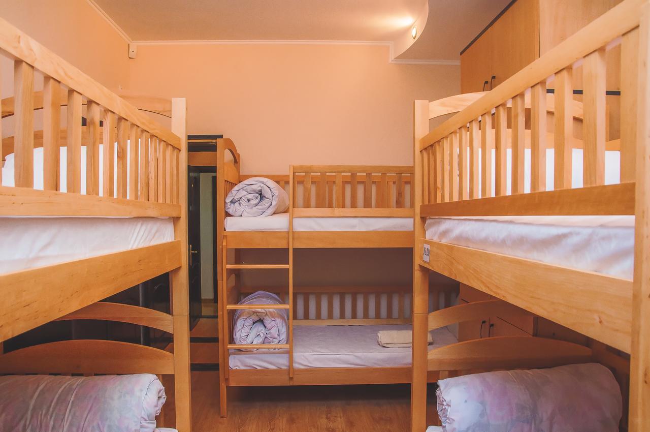 Globus Hostel Київ Екстер'єр фото