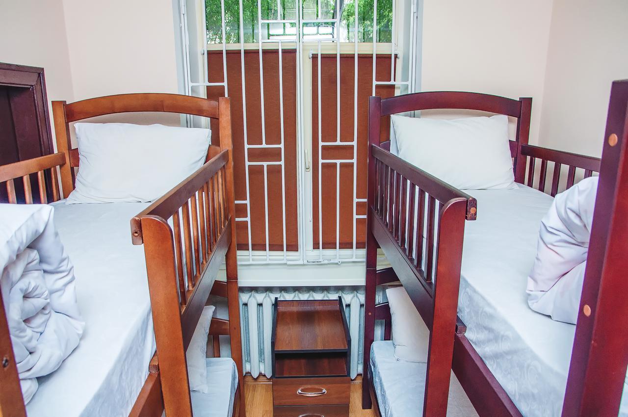 Globus Hostel Київ Екстер'єр фото